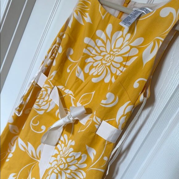 Jessica Howard Yellow Floral Sleeveless belted Dress 14 like new - Picture 11 of 11